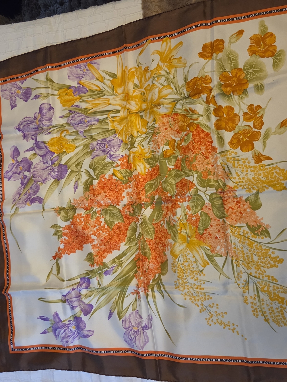 Christian Dior Scarf 100% Silk Beautiful Floral Square Scarf with Brown Border - Picture 2 of 10
